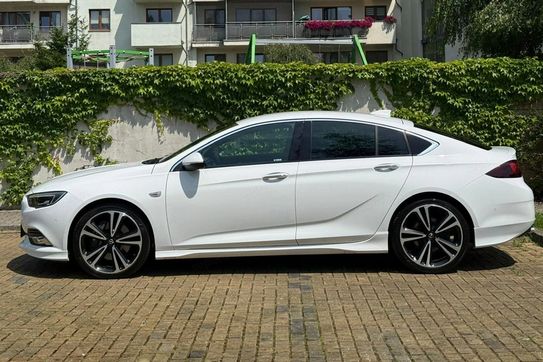 Opel Insignia SPORT2.0 Direct Injturbo 4X4 Innovation