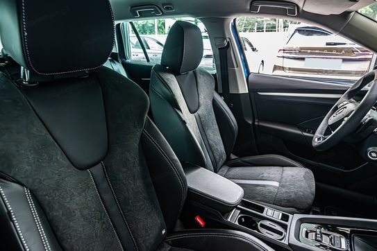 Skoda Octavia Selection 1.5 TSI mHEV DSG