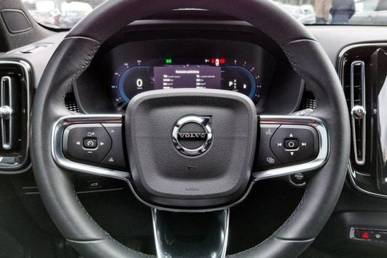 Volvo XC40 B4 B AWD Plus Dark