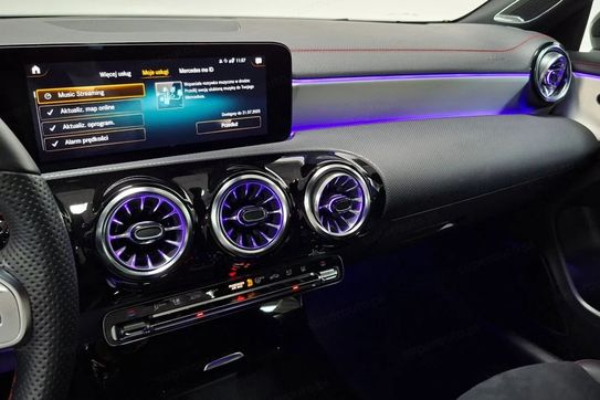 Mercedes CLA Shooting Brake 250 e AMG Line