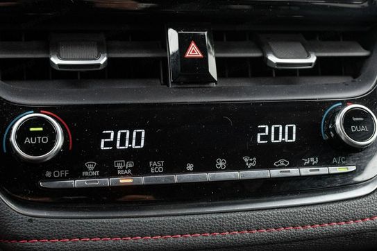 Toyota Corolla 2.0 Hybrid