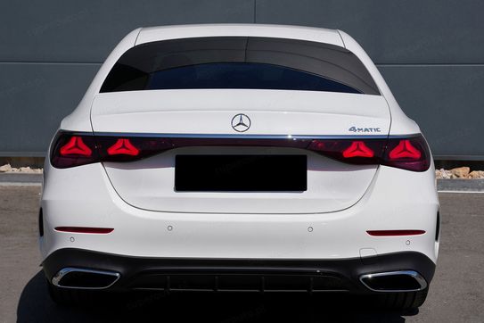 Mercedes E Klasa 220 d  4-Matic AMG