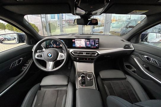 BMW Seria 3 320d xDrive Touring
