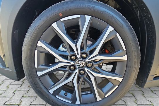 Toyota Aygo X 1.5 Hybrid Style e-CVT