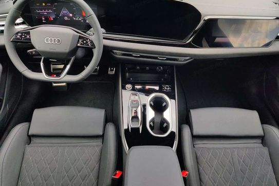 Audi A6 TDI quattro S line Avant