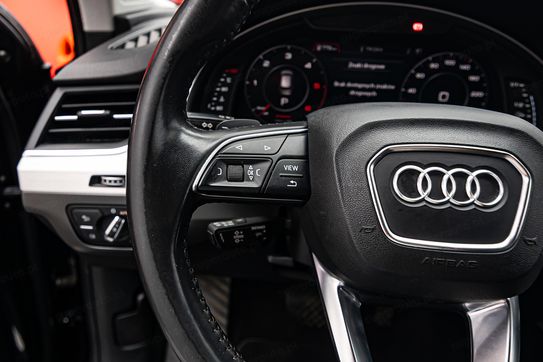 Audi Q7 50 TDI quattro Tiptr.