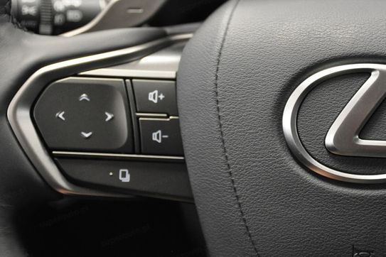 Lexus NX 450h+ Prestige AWD