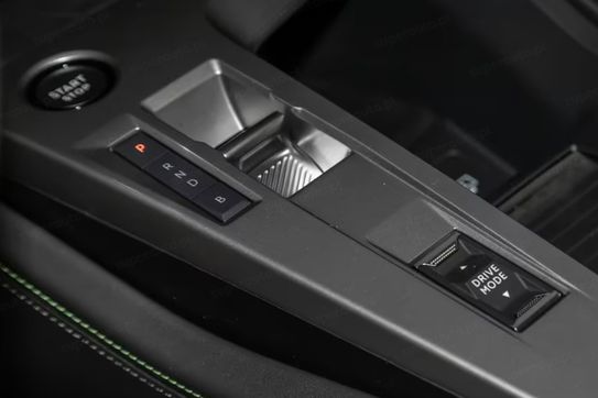 Peugeot 408 GT Exclusive S&S e-DCS6 1.2 PureTech mHEV