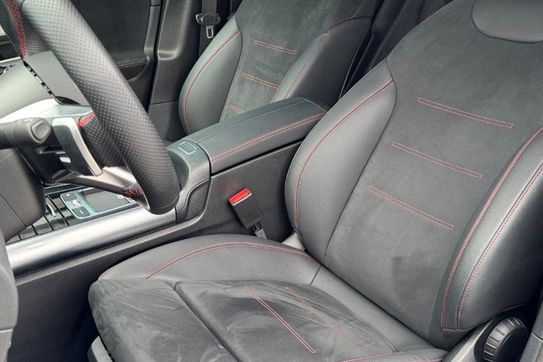 Mercedes GLA 200 AMG Line