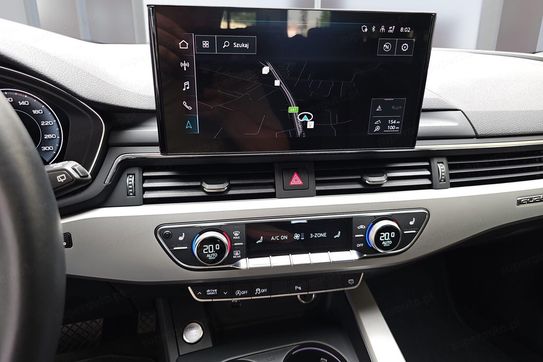 Audi A4 40 TFSI Advanced