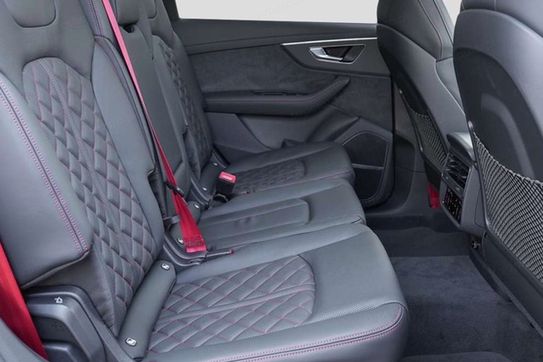 Audi Q7 SQ7 TFSI quattro