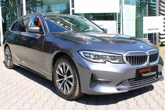 BMW Seria 3 Touring 320d Sport Line