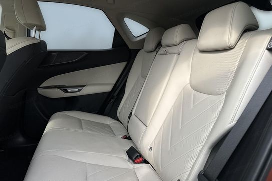 Lexus NX 450h+ AWD