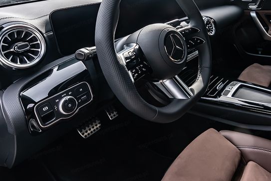 Mercedes CLA 250 4-Matic AMG Line