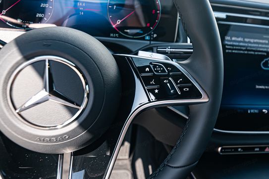 Mercedes E Klasa 220 d Avantgarde