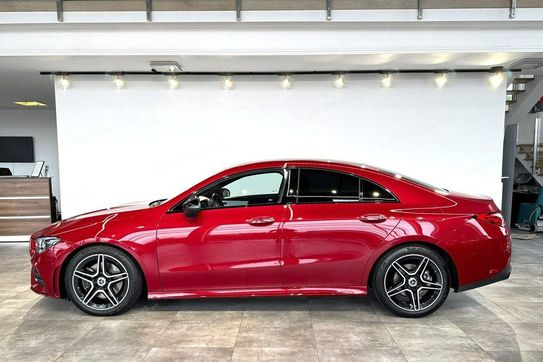 Mercedes CLA 200 AMG Line 4 Matic