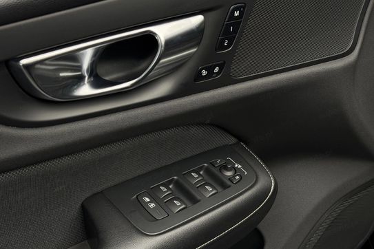 Volvo S60 B5 B R-Design