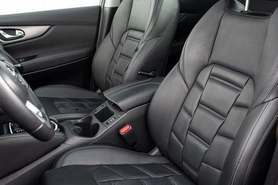Nissan Qashqai 1.3 DIG-T Tekna DCT