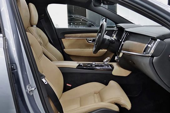 Volvo S90 T8 AWD Plug-In Hybrid Inscription aut