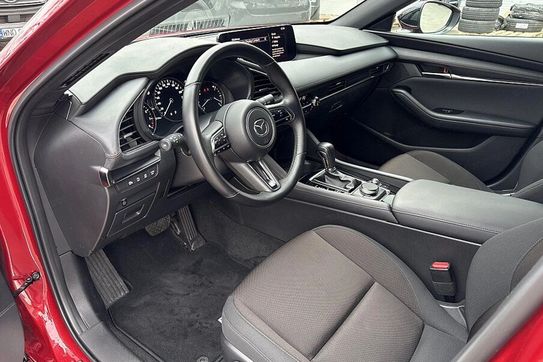 Mazda 3 2.0 Center-Line