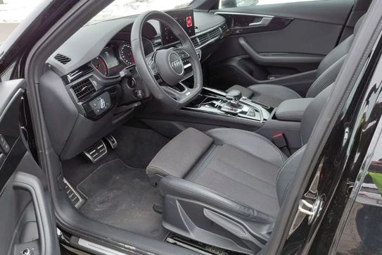 Audi A4 Avant 40 TFSI