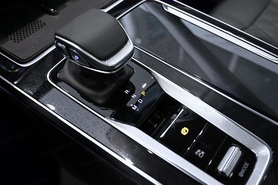 Hongqi HS5 2.0T AWD
