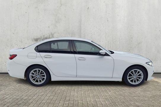 BMW Seria 3 318d aut