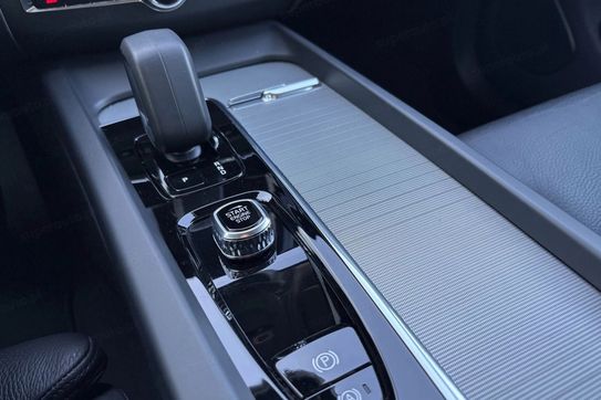 Volvo XC60 B4 B Plus Bright