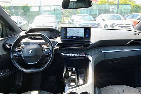 Peugeot 3008 1.2 Puretech Allure Pack S&S EAT8