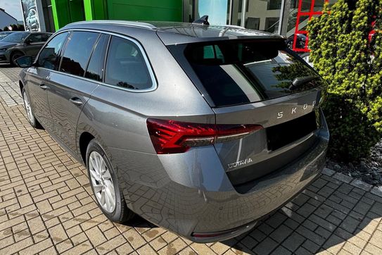 Skoda Octavia Selection Edition 130 1.5 TSI mHEV DSG