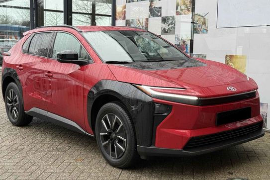Toyota bZ4X Style EV