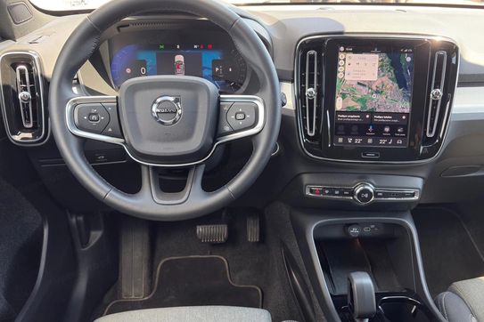 Volvo XC40 B3 Plus Dark