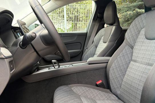 Volvo XC60 B5 B AWD Core aut