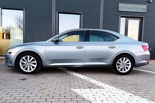 Skoda Superb 1.8 TSI Ambition DSG