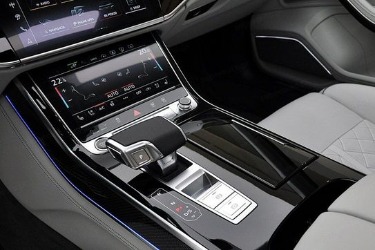 Audi A8 L 60 TFSI e quattro S Line