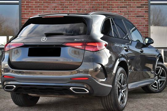 Mercedes GLC 200 4-Matic AMG Line