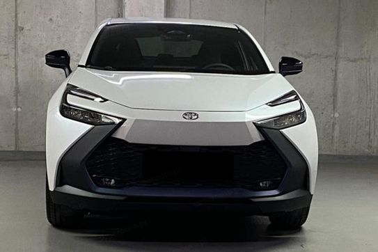 Toyota C-HR Style 2.0 Hybrid Dynamic Force Plug-in
