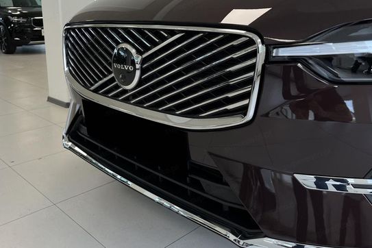 Volvo XC60 B5 AWD Ultra Bright