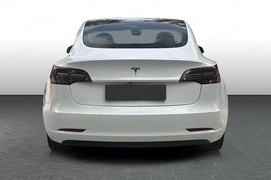 Tesla Model 3 Standard Range Plus