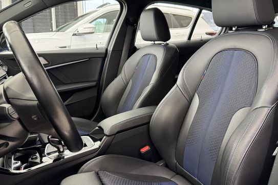 BMW Seria 1 118i M Sport
