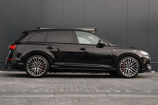 Audi Q7 60 TFSI e quattro S Line