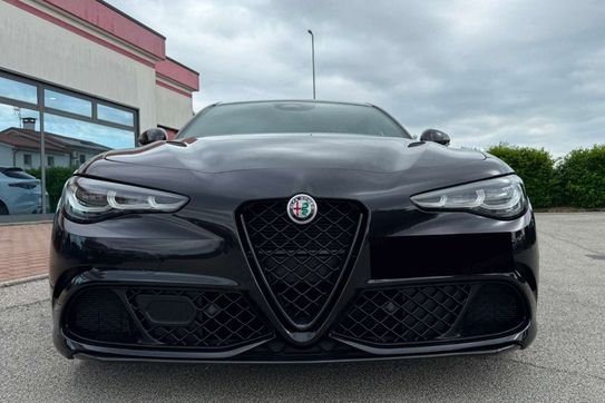 Alfa Romeo Giulia 2.9 Bi Turbo V6 Quadrifoglio