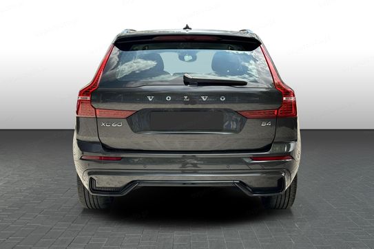 Volvo XC60 B4 B Plus Dark