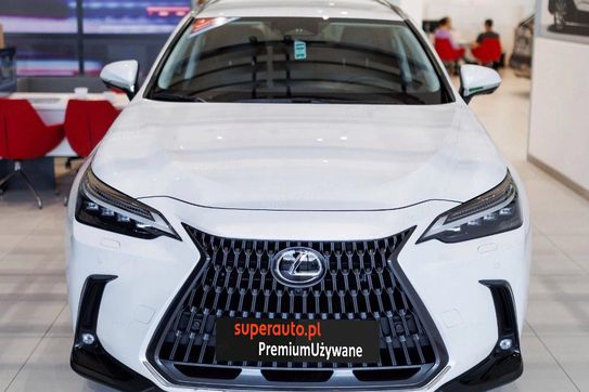 Lexus NX 450h Omotenashi AWD