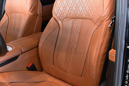 BMW Seria 7 750d xDrive