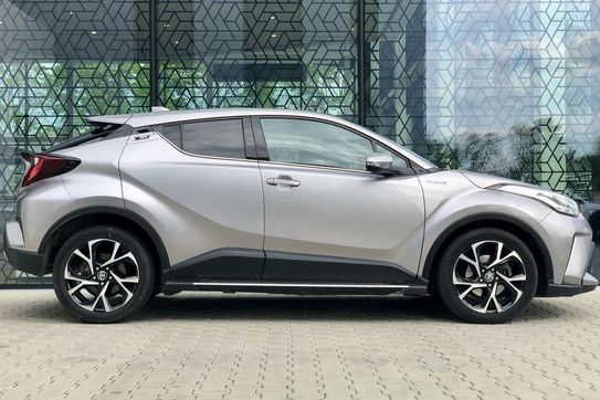 Toyota C-HR Hybrid Style