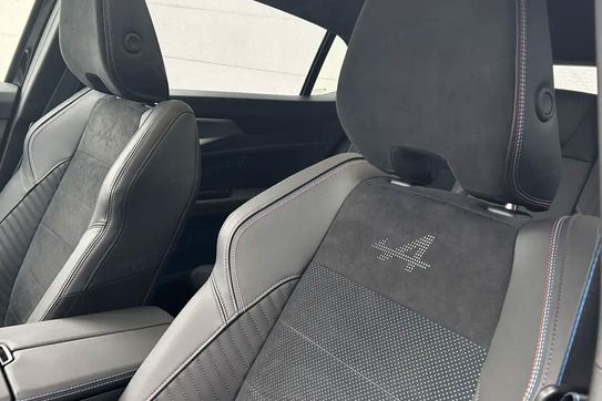 Renault Rafale Esprit Alpine MMT 1.2 E-Tech Full Hybrid