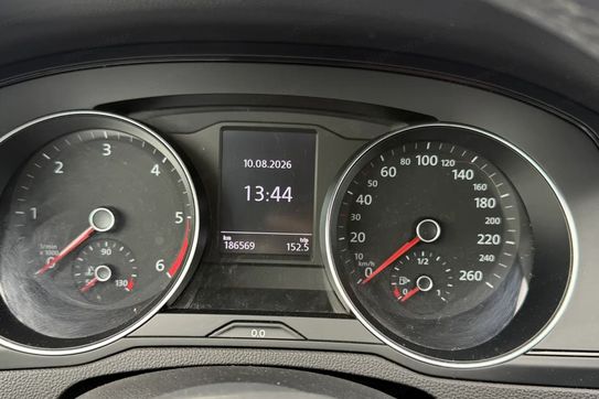 Volkswagen Passat 2.0 TDI EVO Business DSG