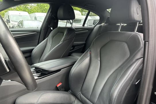 BMW Seria 5 520d xDrive M Sport
