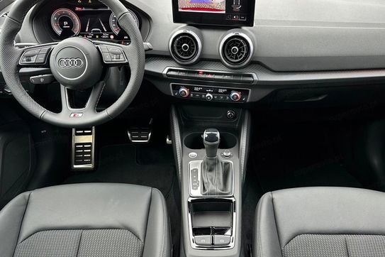 Audi Q2 35 TFSI S Line